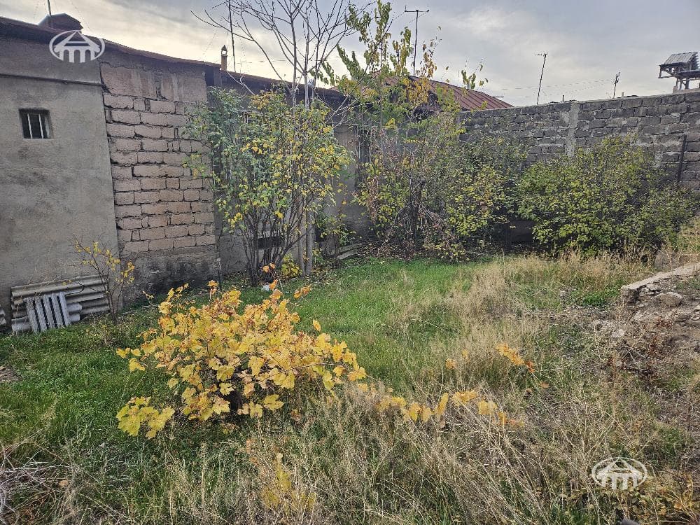 Дом · 3 комн. · 156 м² · Арабкир