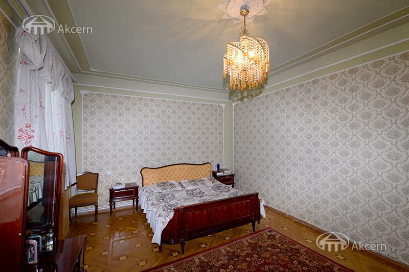Особняк · 6 комн. · 600 м² · Нор Гехи