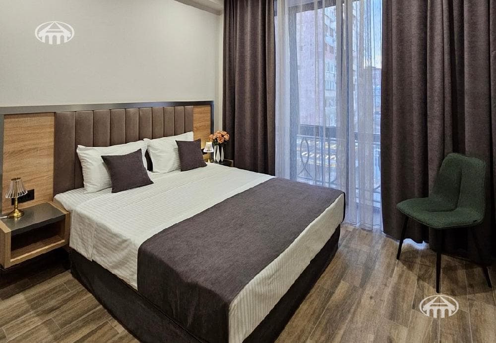 Отель · 9 комн. · 1 385 м² · Кентрон