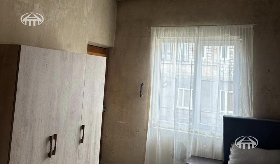 Apartment · 4 rooms · 127 m² · Kentron