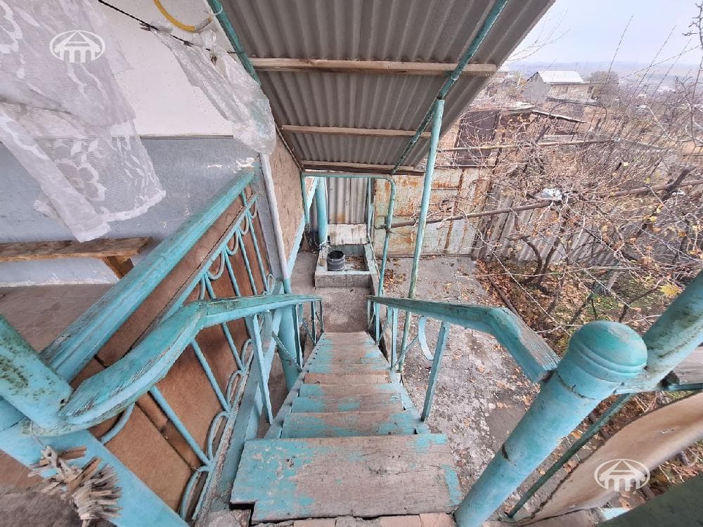 Дом · 500 м² · Шенгавит