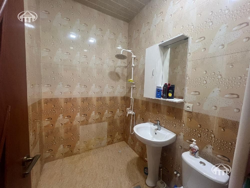 House · 3 rooms · 70 m² · Kanaker-Zeytun