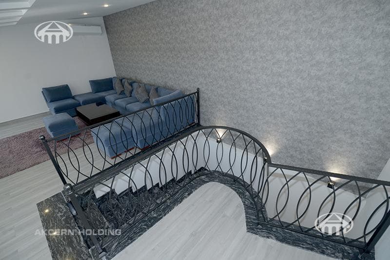 House · 6 rooms · 567 m² · Ajapnyak