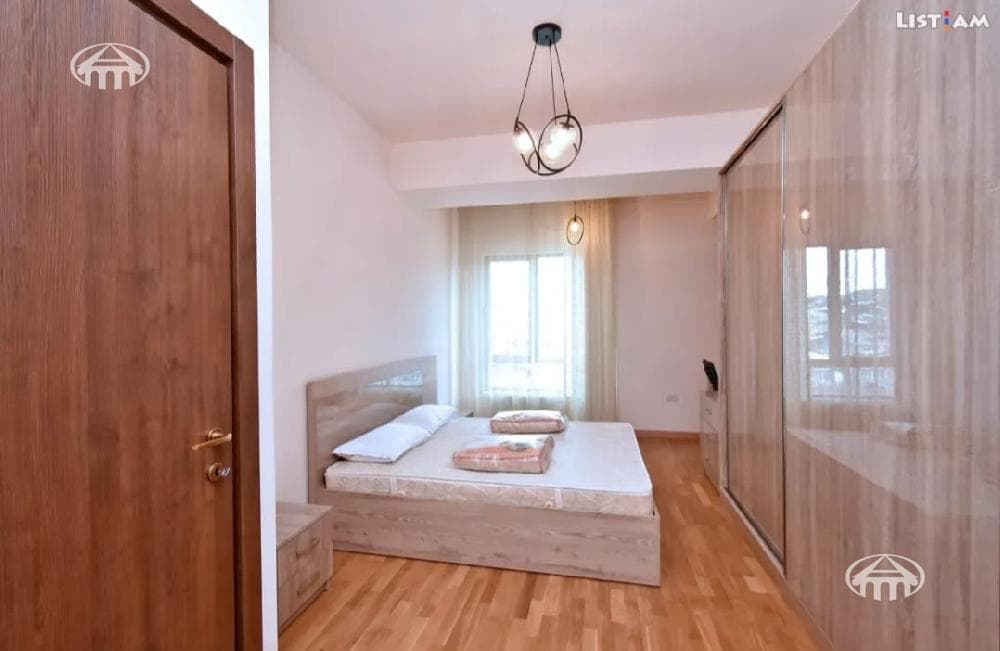 Квартира · 3 комн. · 89 м² · Кентрон