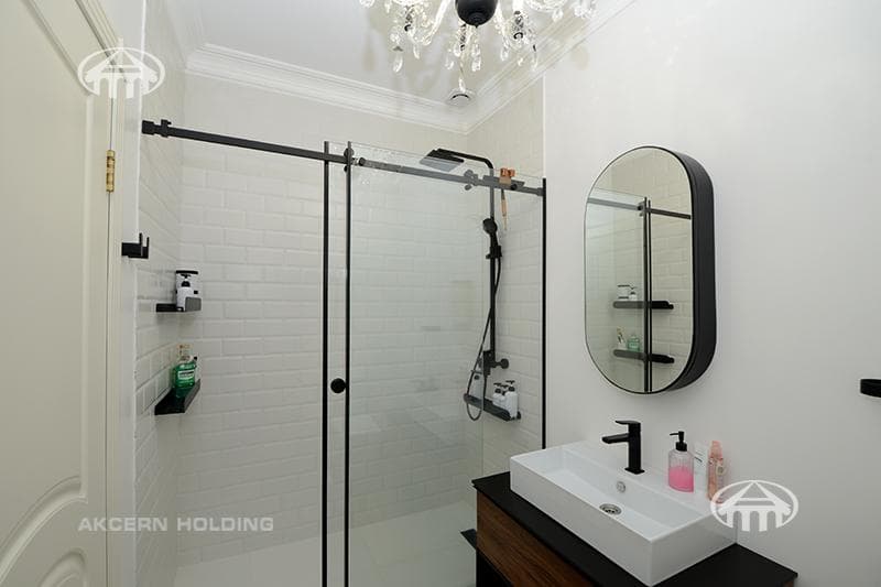 Apartment · 3 rooms · 99 m² · Kentron