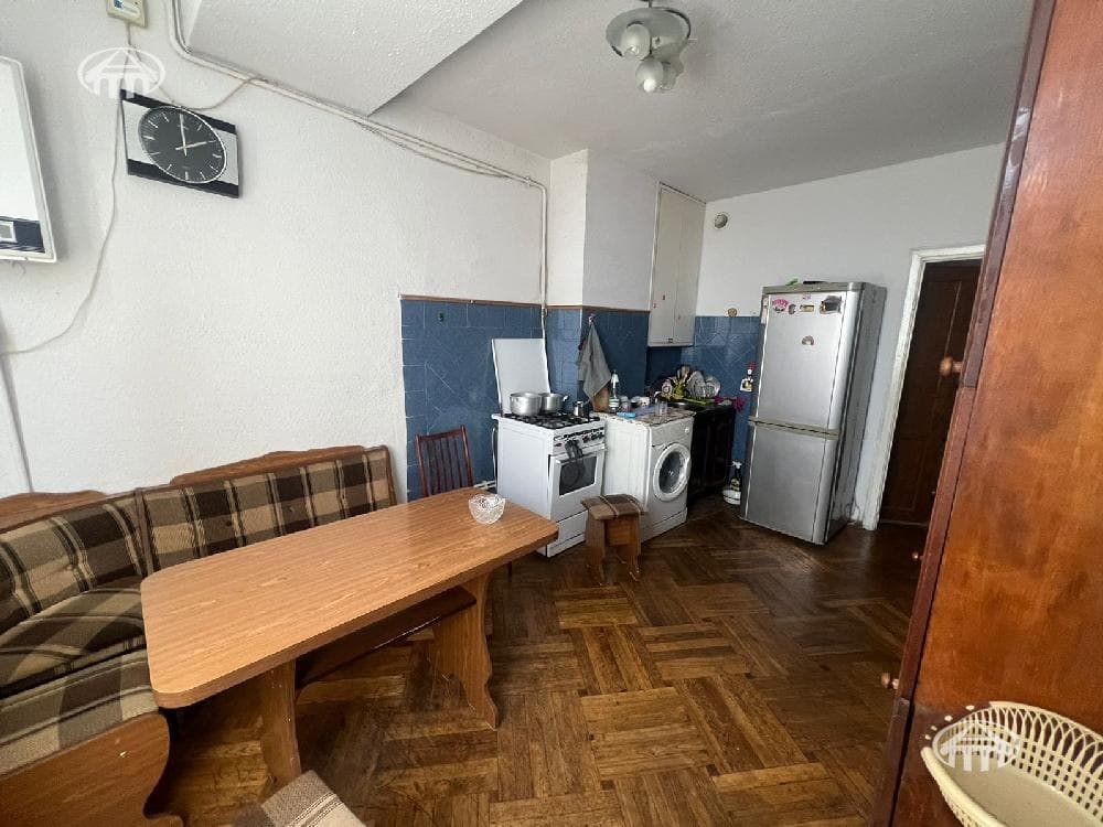 Квартира · 1 комн. · 48 м² · Кентрон