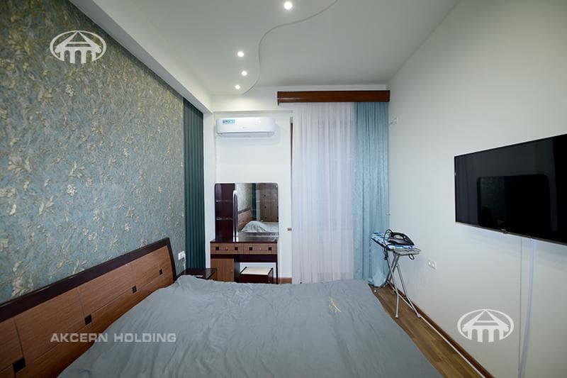 Apartment · 3 rooms · 90 m² · Kentron