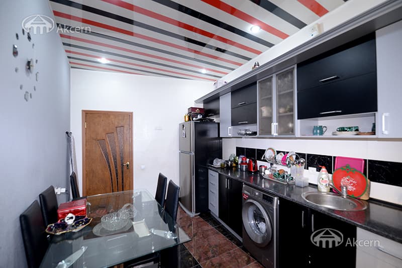 Дом · 3 комн. · 140 м² · Кентрон