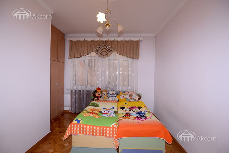 Mansion · 9 rooms · 777 m² · Malatia-Sebastia