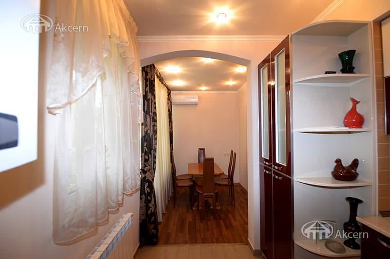 Բնակարան · 2 սեն. · 70 մ² · Արաբկիր