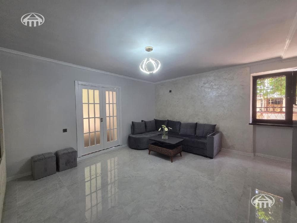 Apartment · 2 rooms · 35 m² · Kanaker-Zeytun