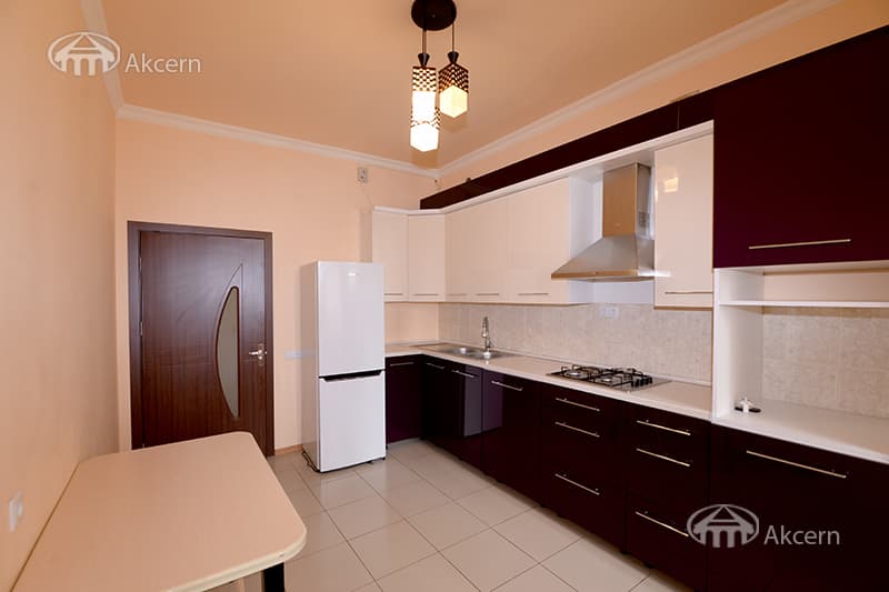 Apartment · 3 rooms · 105 m² · Kanaker-Zeytun
