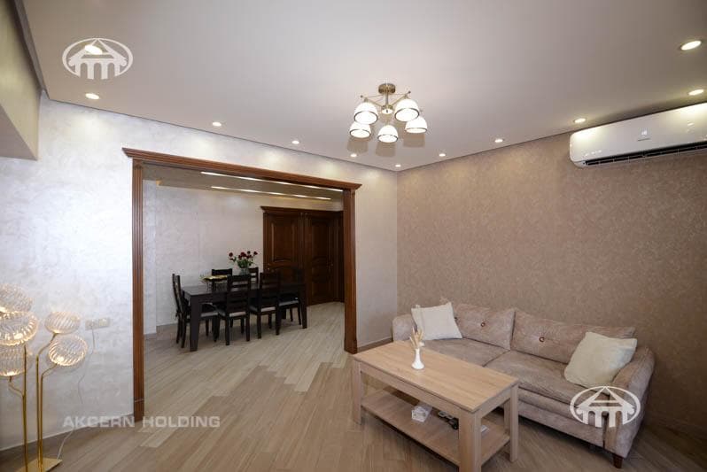 Apartment · 3 rooms · 104 m² · Kentron