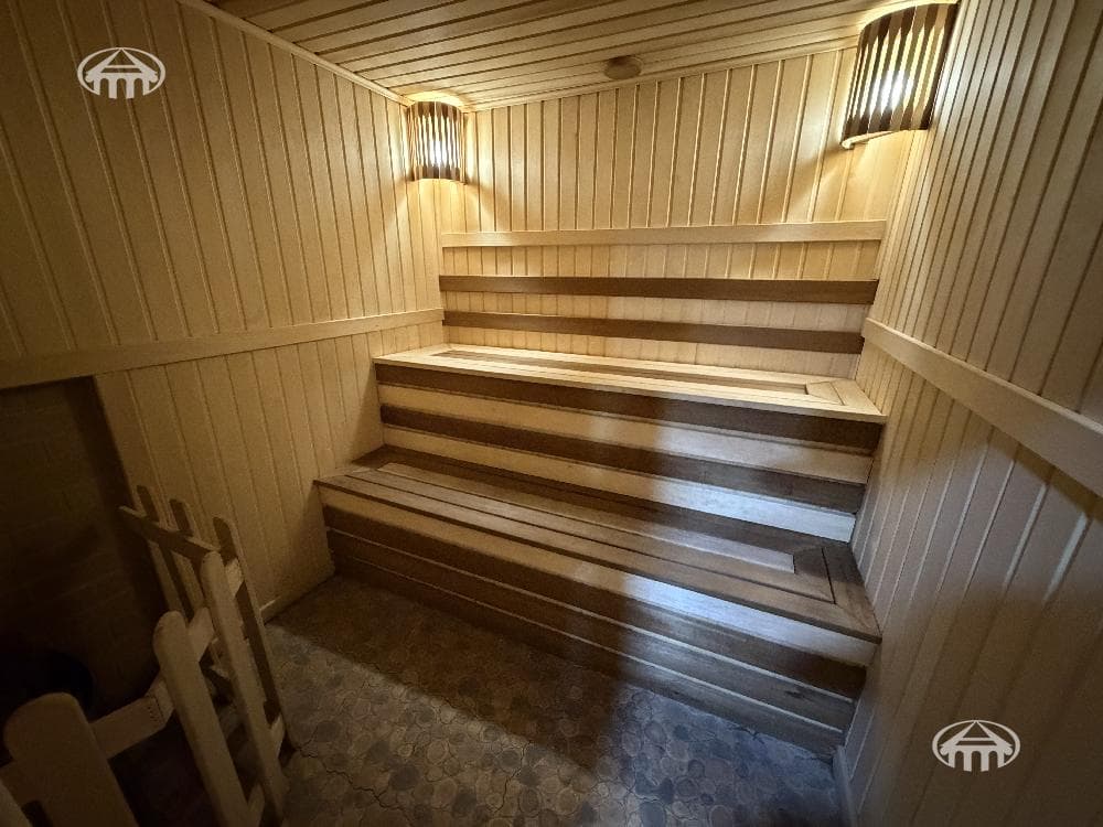 Hotel · 9 rooms · 380 m² · Shengavit
