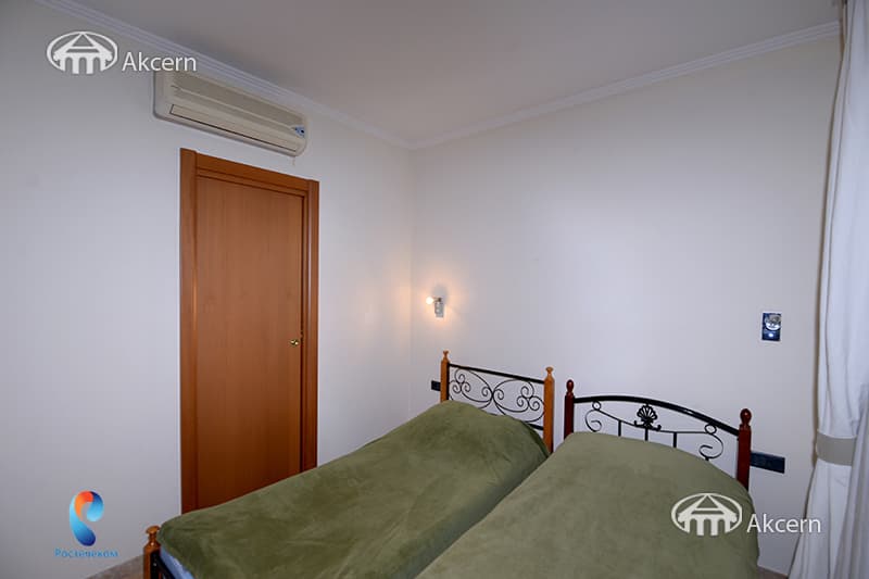 Apartment · 3 rooms · 125 m² · Kentron