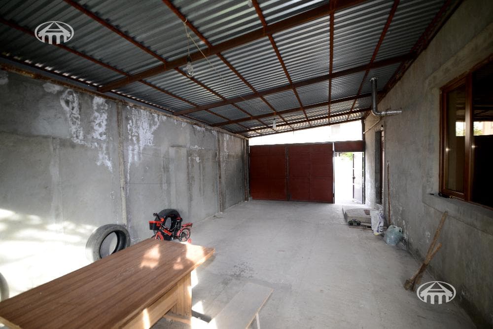 Особняк · 5 комн. · 242 м² · Давташен