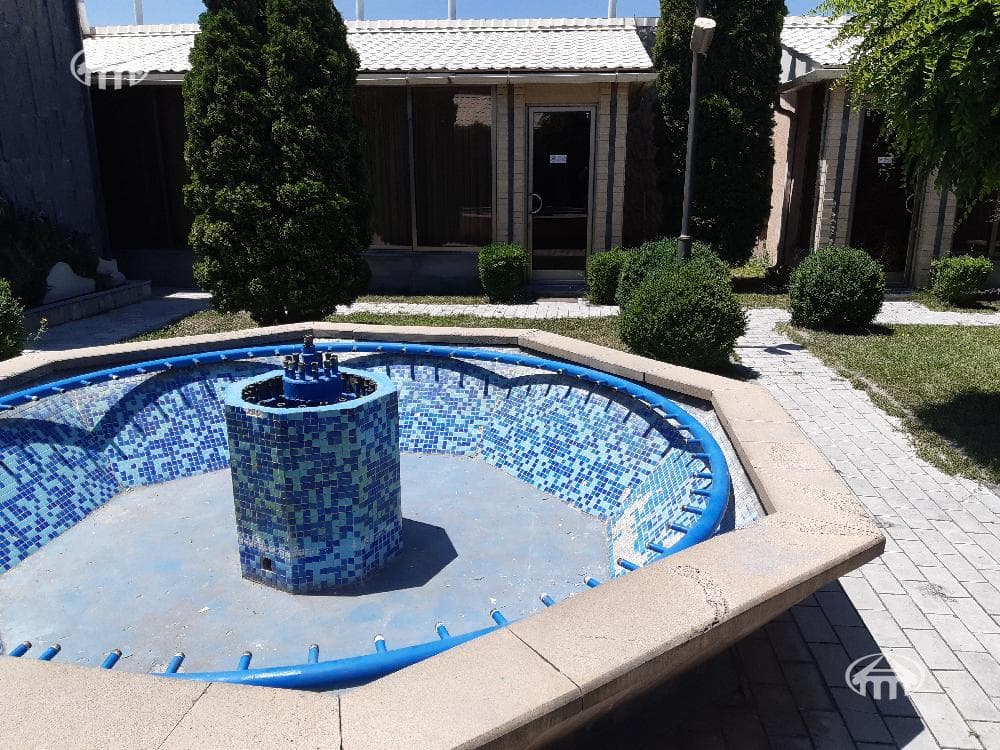 Ресторан · 590 м² · Джрвеж