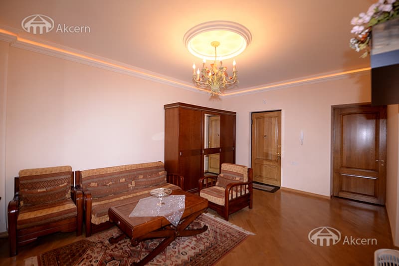 Квартира · 4 комн. · 153 м² · Арабкир