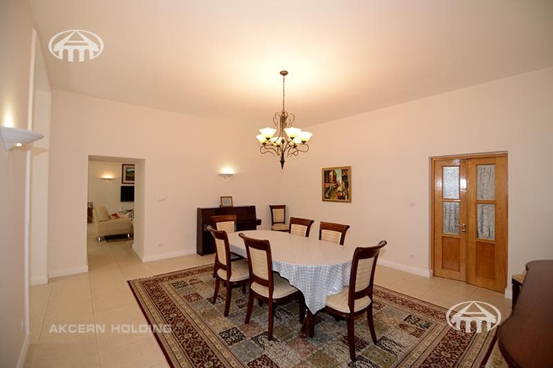 Офис · 270 м² · Кентрон