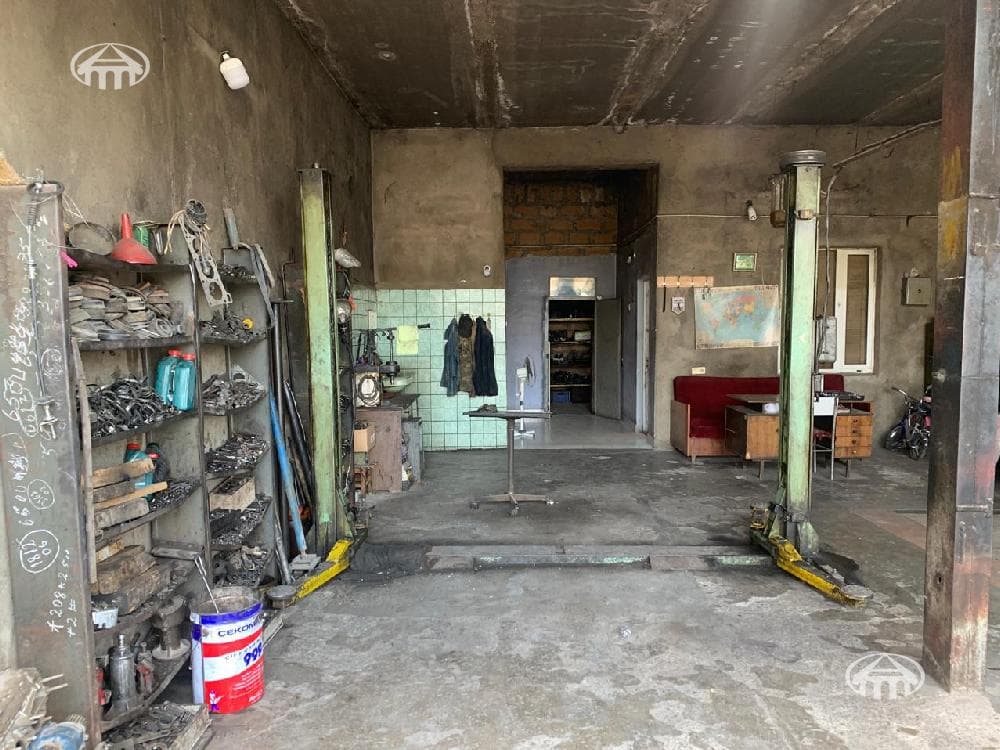 Автосервис · 95 м² · Аджапняк