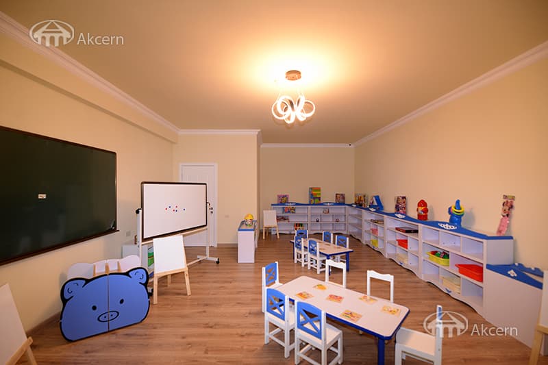 Առանձնատուն · 6 սեն. · 650 մ² · Աջափնյակ