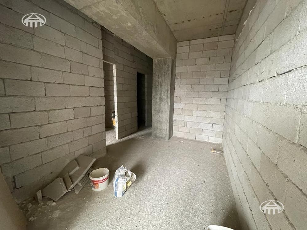 Apartment · 3 rooms · 87 m² · Arabkir