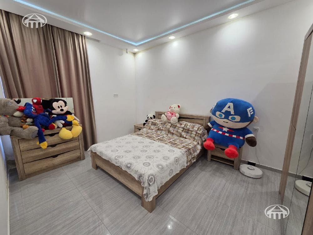 Особняк · 5 комн. · 300 м² · с. Ариндж