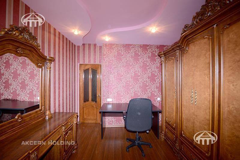 Квартира · 4 комн. · 95 м² · Арабкир