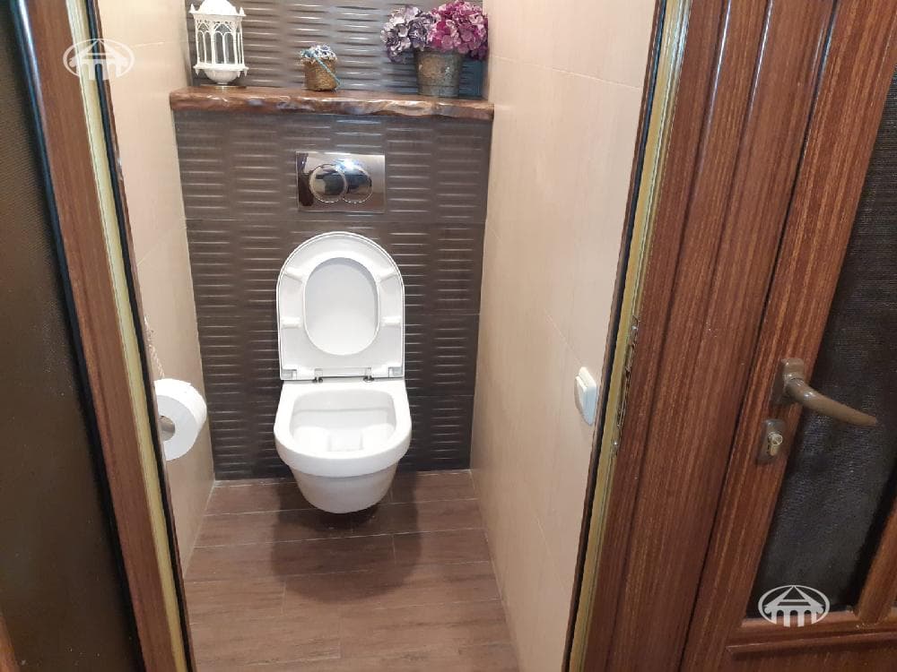 Ռեստորան · 688 մ² · Արաբկիր