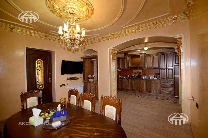 Առանձնատուն · 6 սեն. · 590 մ² · Քանաքեռ-Զեյթուն