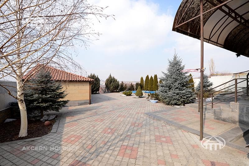 Особняк · 6 комн. · 311 м² · с. Ариндж