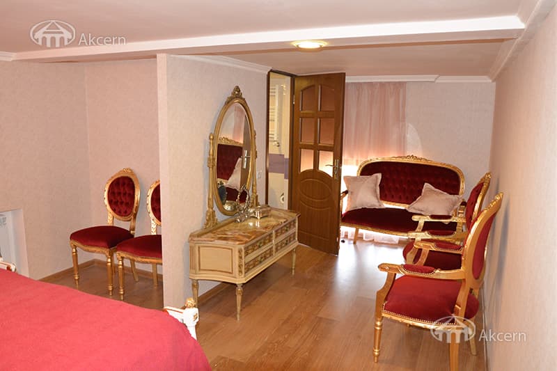 Квартира · 4 комн. · 108 м² · Кентрон