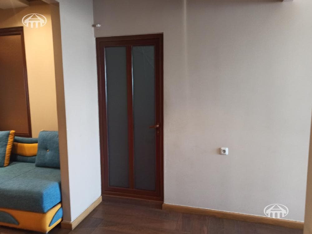 Квартира · 3 комн. · 102 м² · Арабкир