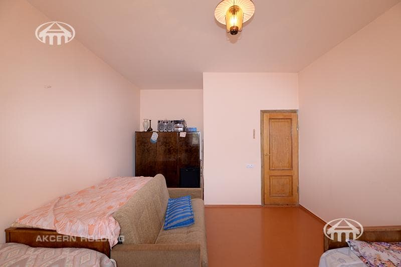 Առանձնատուն · 6 սեն. · 290 մ² · Բյուրական