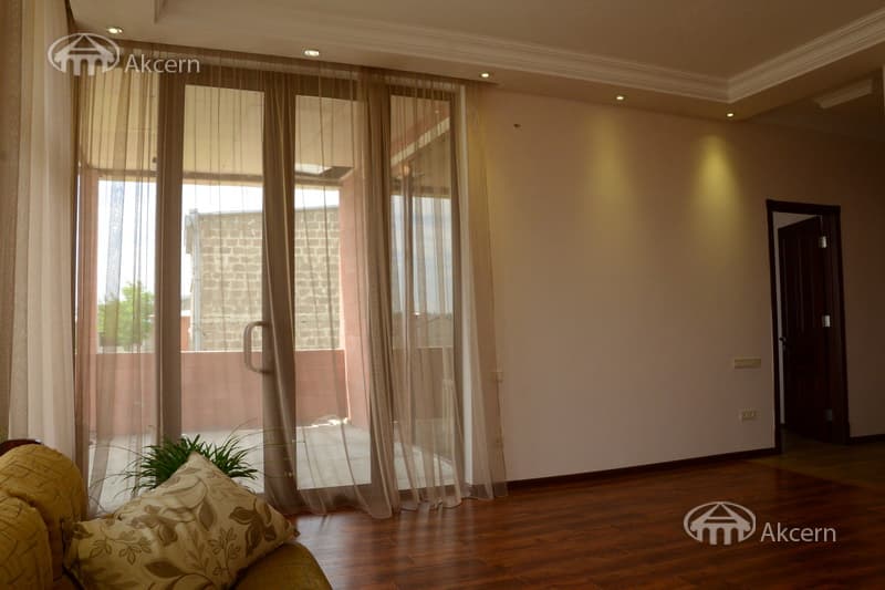 Квартира · 4 комн. · 155 м² · Арабкир