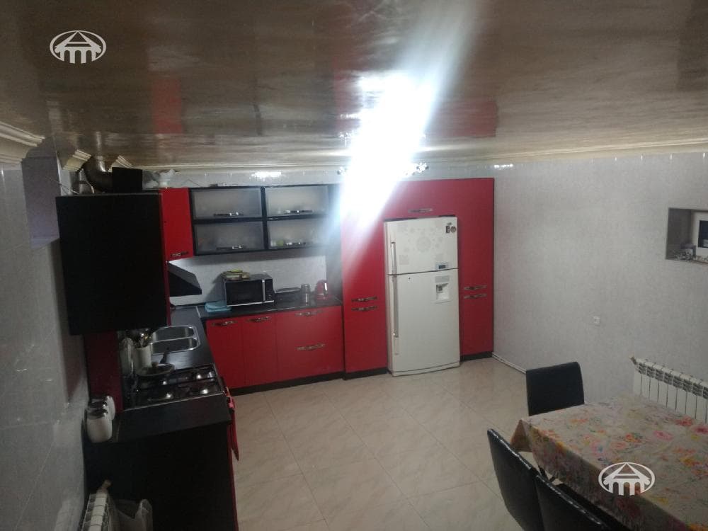 Особняк · 4 комн. · 363 м² · Кентрон
