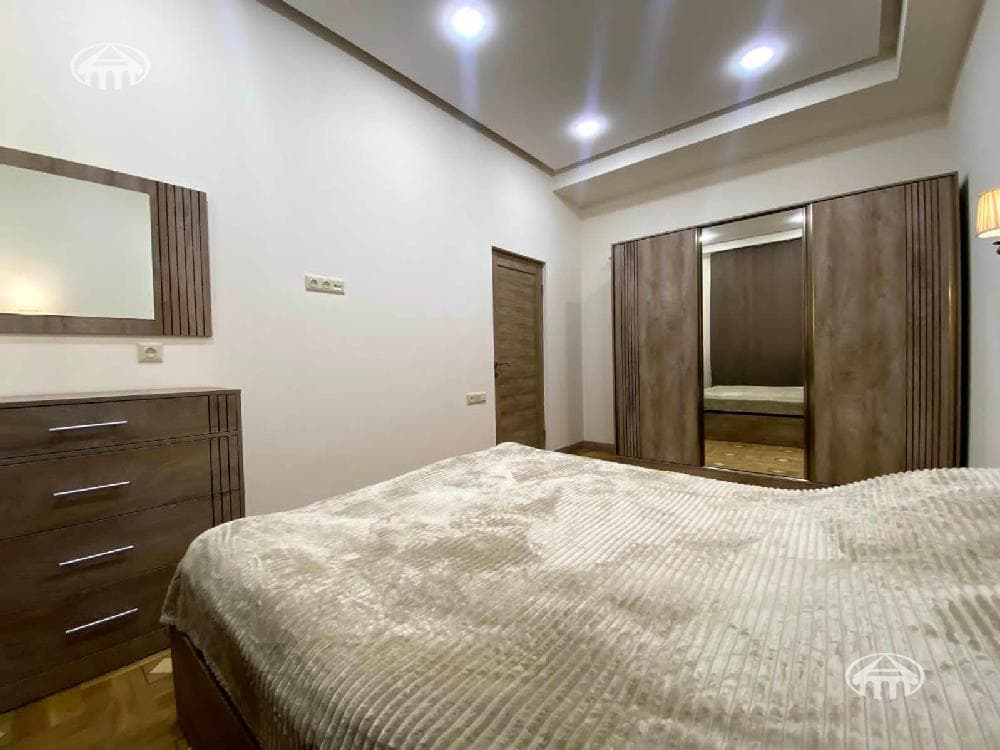 Apartment · 3 rooms · 50 m² · Kentron