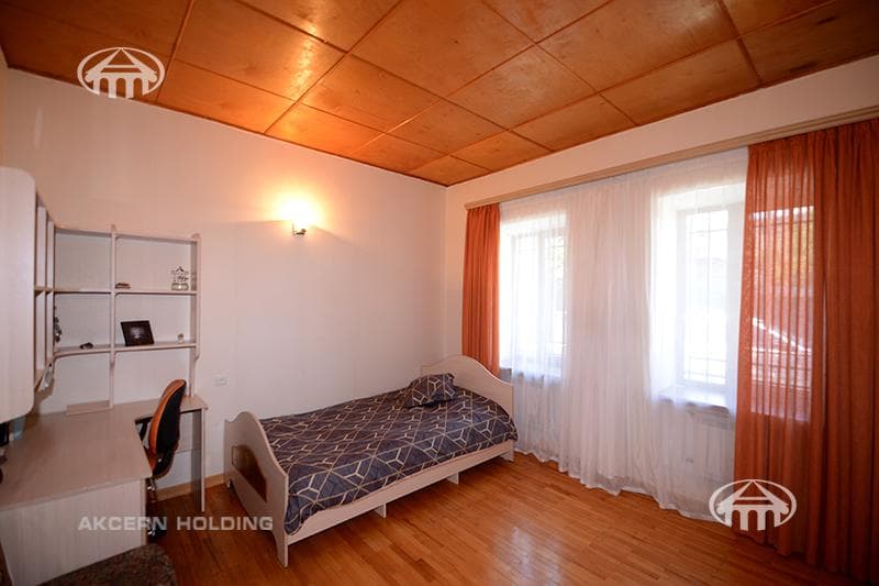 House · 4 rooms · 119 m² · Arabkir