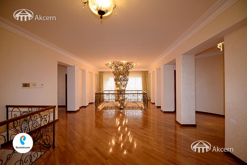 Առանձնատուն · 6 սեն. · 863 մ² · Նորք-Մարաշ