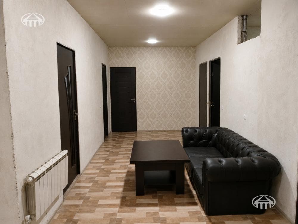 Дом · 3 комн. · 157 м² · Паракар-Таиров