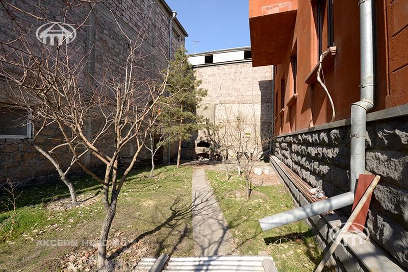 Առանձնատուն · 7 սեն. · 442 մ² · Դավթաշեն