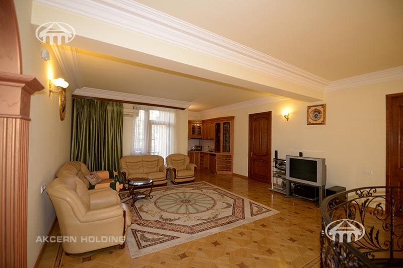 Особняк · 6 комн. · 586 м² · Норк-Мараш