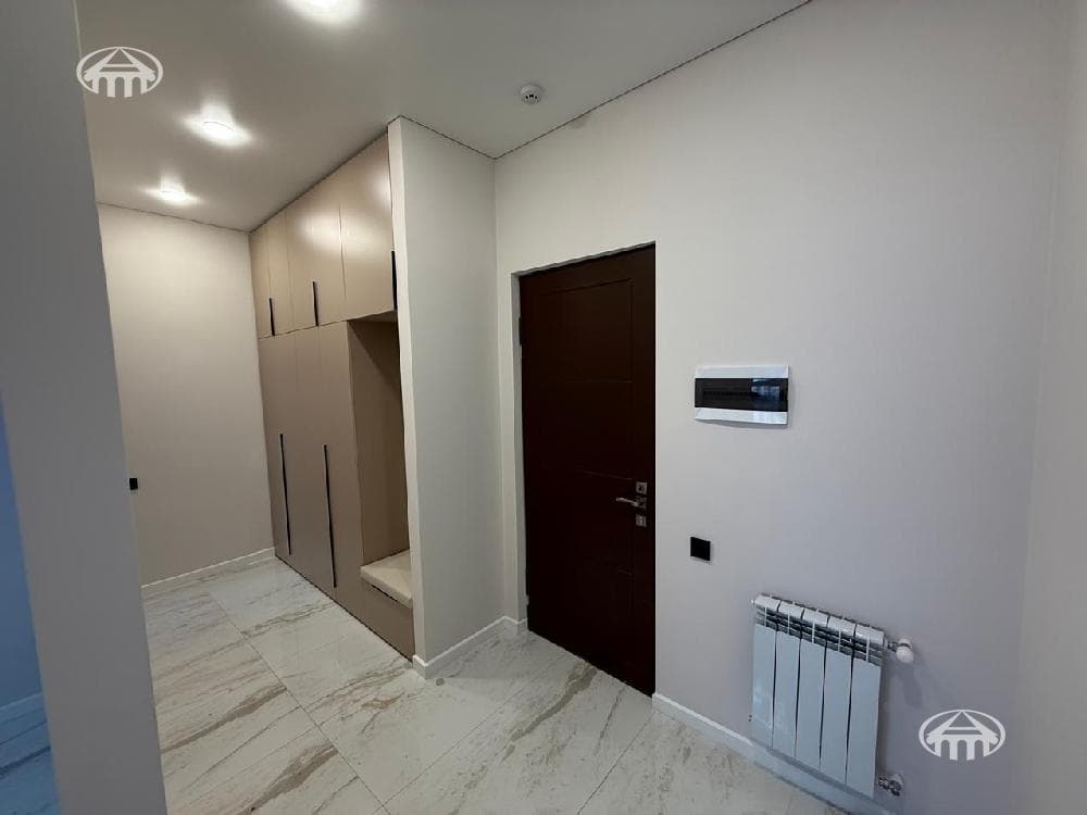 Apartment · 2 rooms · 72 m² · Kentron