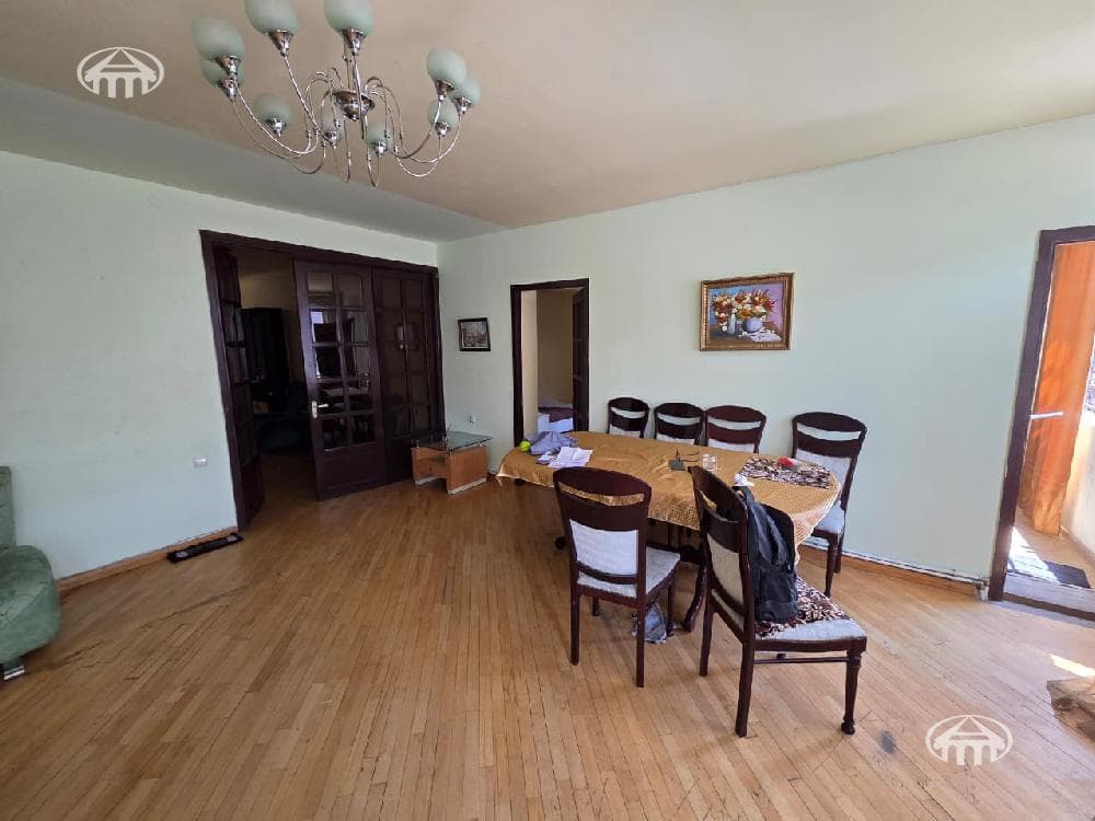 Квартира · 4 комн. · 134 м² · Арабкир