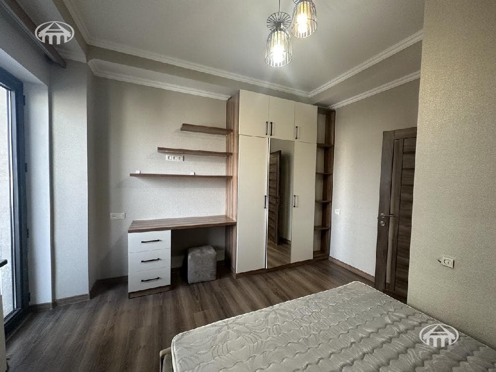 Apartment · 3 rooms · 84 m² · Kanaker-Zeytun