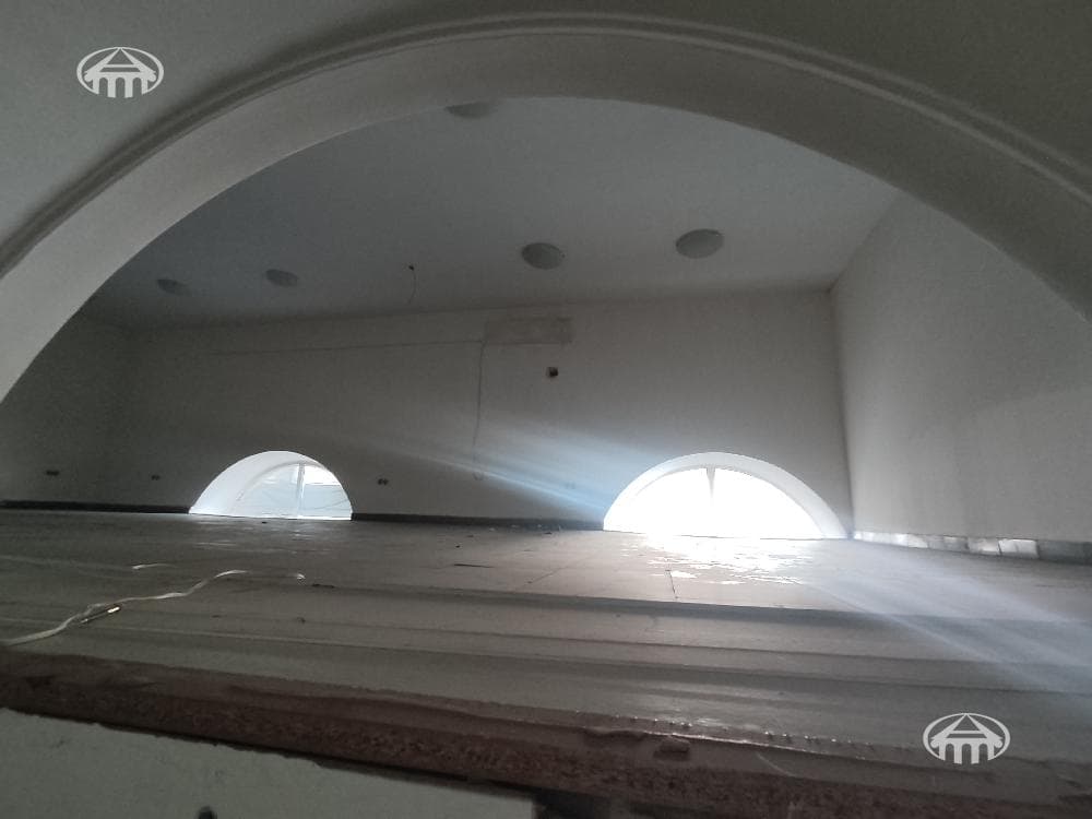 Магазин · 141 м² · Кентрон