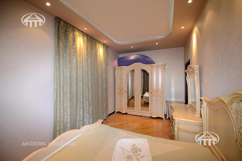 Квартира · 3 комн. · 120 м² · Арабкир