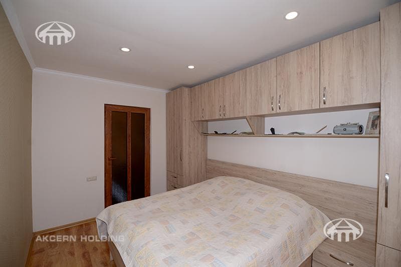 Apartment · 5 rooms · 193 m² · Arabkir