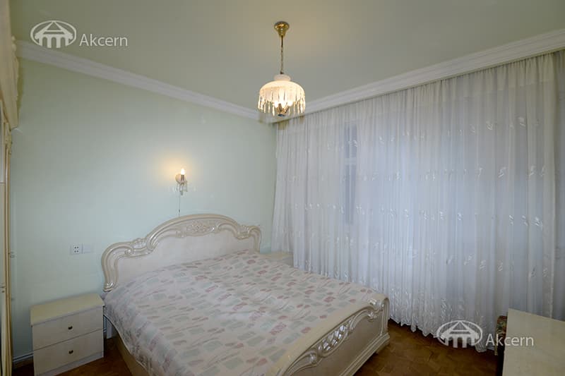 Квартира · 2 комн. · 70 м² · Кентрон