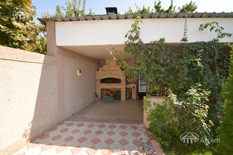House · 3 rooms · 78 m² · Davtashen